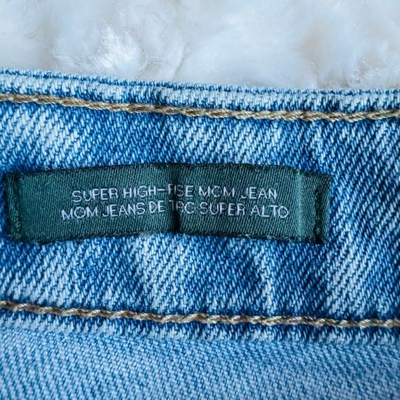 Wild Fable Womens Super High Rise Distressed Mom Medium Wash Cotton Jeans Small - Picture 9 of 13